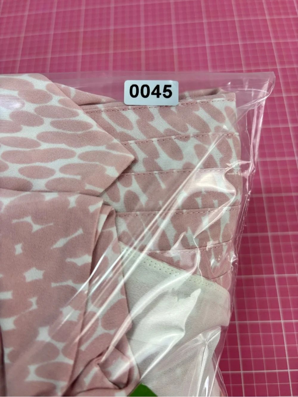 Kate Spade New York Womens Size 6 Pink Pleated Georgette Dress Tie Neck Coquette